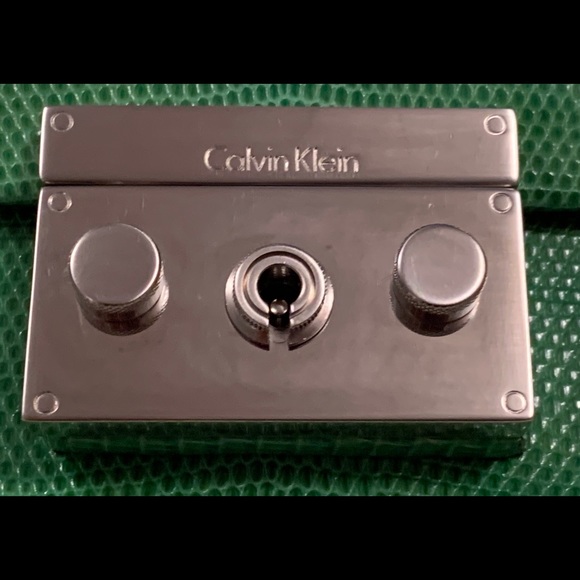 NWT lizard Calvin Klein bag - Picture 9 of 9